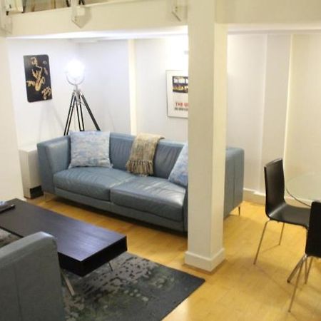 Central 2-Bed, 2-Bath Sanctuary Near Holborn Station, Covent Garden & West End Лондон Экстерьер фото